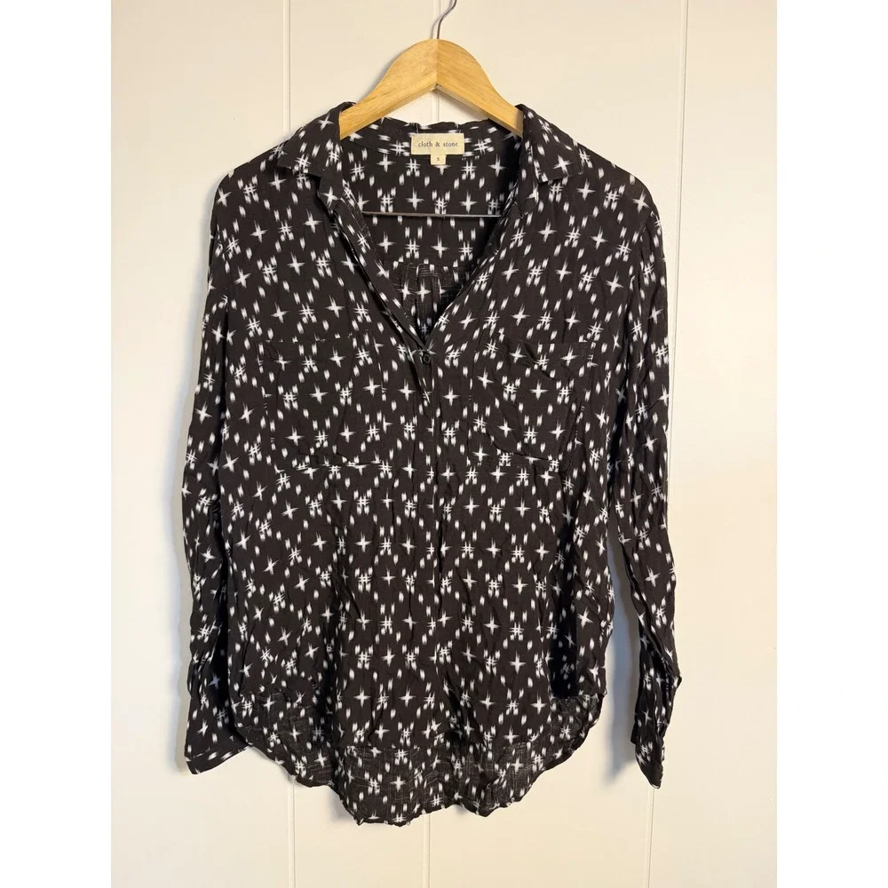 Boho Mod Cloth & Stone Button Down Shirt Small Black White Geometric
